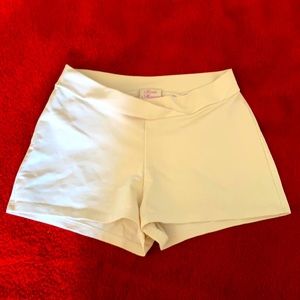 Girls basic moves shorts size small